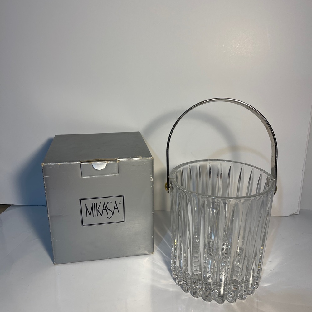Mikasa Marquis Clear Crystal Ice Bucket with Silver Handle